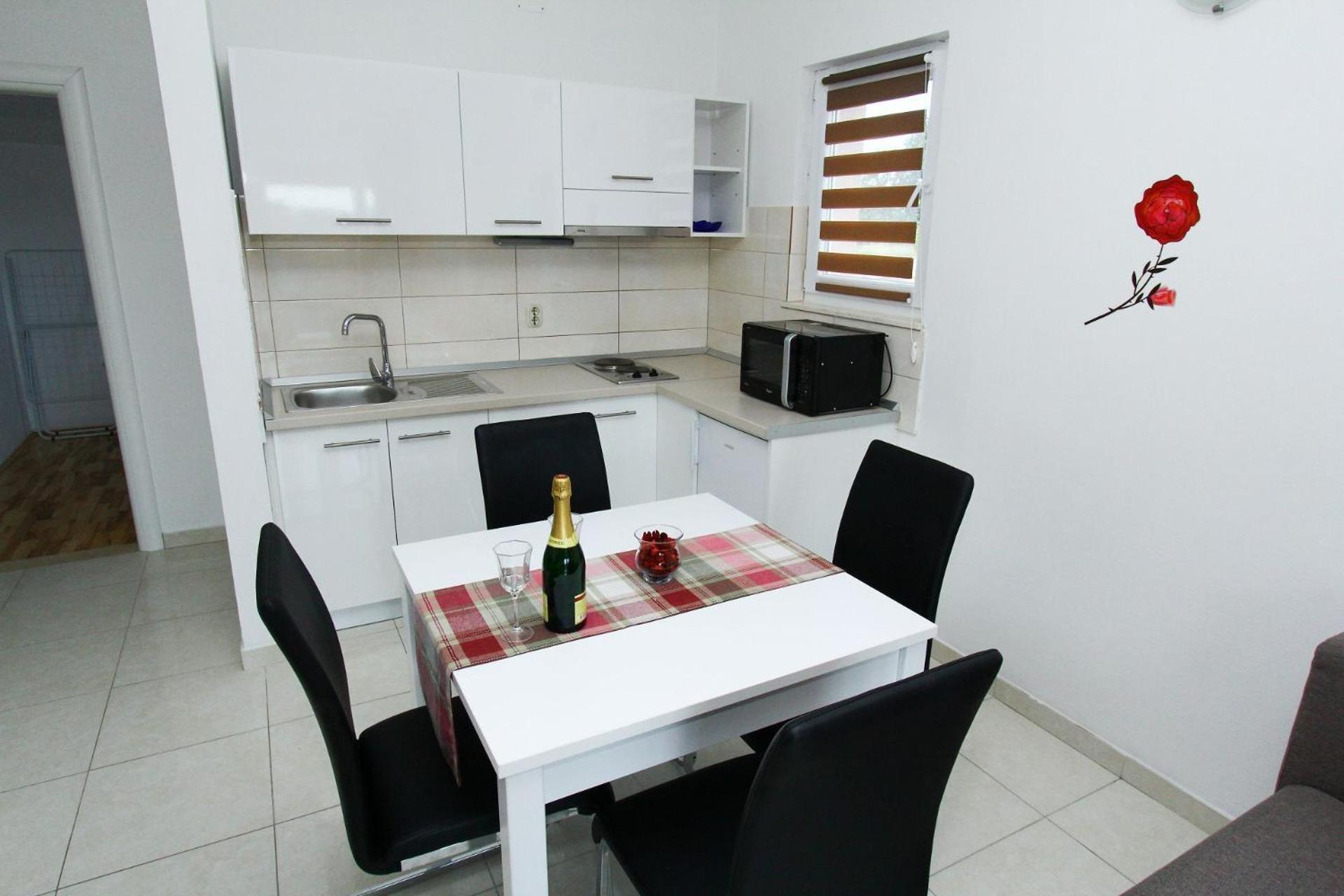Apartments Renato 스베티필립아이자코브 외부 사진